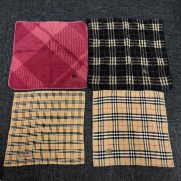 即決 Burberry バーバリー タオルハンカチ 4枚セット