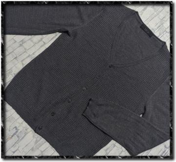 �u�C�l�b�N�@�E�[���j�b�g�J�[�f�B�K���@�Z�O���[�����