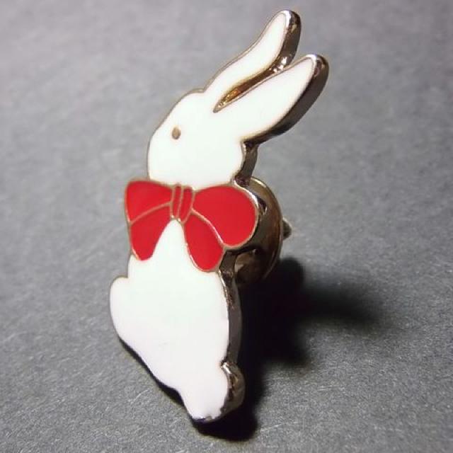 送料無料 ウサギ うさぎ バッジ ピンズ ピンバッジ ラペルピン ブローチ < 女性アクセサリー/時計  送料無料 ウサギ うさぎ バッジ ピンズ ピンバッジ ラペルピン ブローチ < 女性アクセサリー/時計の