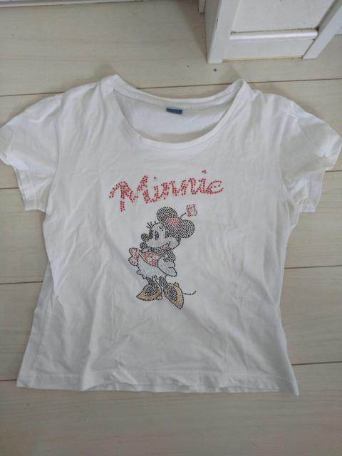 Tシャツミニーマウス☆彡Mサイズ☆彡ラインストーンつき < 女性ファッション  Tシャツミニーマウス☆彡Mサイズ☆彡ラインストーンつき  < 女性ファッションの