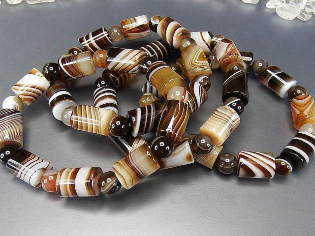 VRYuEFn[XAQ[g~`^v fUCuXbg  ANZT[/v 