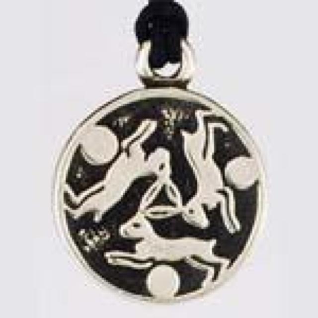 AzureGreen: Hare Trinity pendant 豊穣再生繁栄 < 女性アクセサリー/時計  AzureGreen: Hare Trinity pendant 豊穣再生繁栄  < 女性アクセサリー/時計の