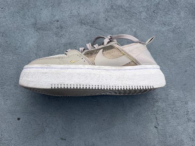 NIKEスニーカー < 男性ファッション  NIKEスニーカー < 男性ファッションの