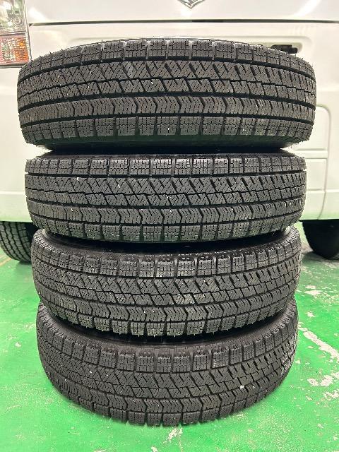 0110176)中古国産スタッドレスタイヤ4本BSブリザックVRX2クロススピードアルミホイールセット145/80R13送料無料 < 自動車/バイク 0110176)中古国産スタッドレスタイヤ4本BSブリザックVRX2クロススピードアルミホイールセット145/80R13送料無料 < 自動車/バイク