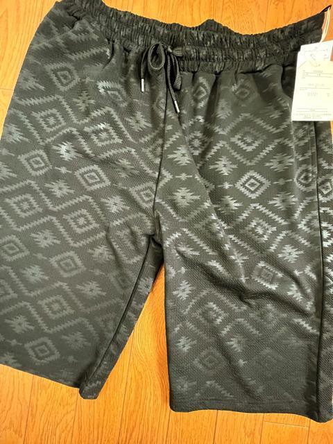 3Lサイズ!高貴紳士的!LOGOS DAYS!サラッとメッシュ素材凹凸オルテ柄!黒色!両サイド&後一つポケット付きハーフパンツ! < 男性ファッション  3Lサイズ!高貴紳士的!LOGOS DAYS!サラッとメッシュ素材凹凸オルテ柄!黒色!両サイド&後一つポケット付きハーフパンツ!  < 男性ファッションの