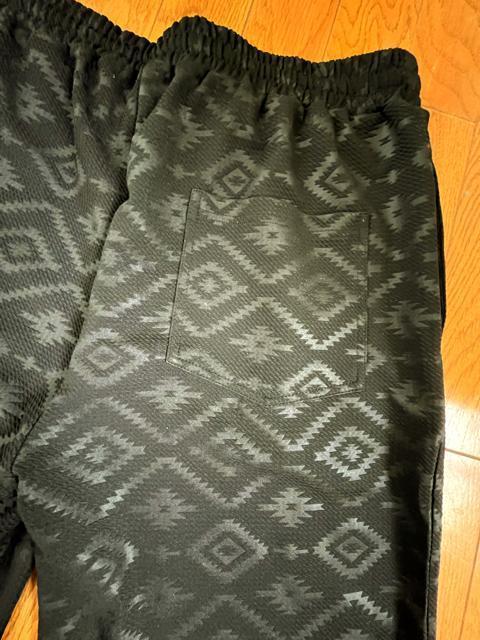 3Lサイズ!高貴紳士的!LOGOS DAYS!サラッとメッシュ素材凹凸オルテ柄!黒色!両サイド&後一つポケット付きハーフパンツ! < 男性ファッション  3Lサイズ!高貴紳士的!LOGOS DAYS!サラッとメッシュ素材凹凸オルテ柄!黒色!両サイド&後一つポケット付きハーフパンツ! < 男性ファッションの