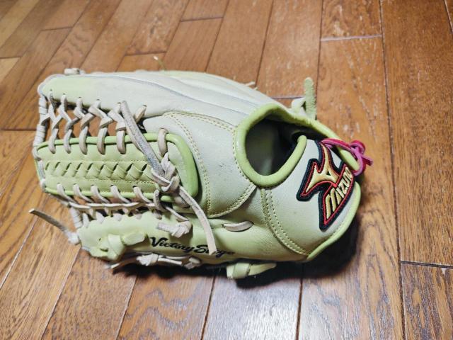 MIZUNO ミズノ Victory Stage ビクトリーステージ グローブ 外野用 左投げ < レジャー/スポーツ  MIZUNO ミズノ Victory Stage ビクトリーステージ グローブ 外野用 左投げ < レジャー/スポーツの