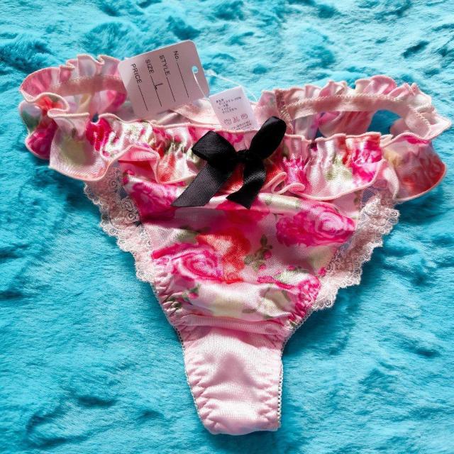 激エロカワ。。。ツルツルサテンローズプリントTバック。。。ショーツ。。。パンティー。。。ピンク。。。薔薇。。。 < 女性ファッション  激エロカワ。。。ツルツルサテンローズプリントTバック。。。ショーツ。。。パンティー。。。ピンク。。。薔薇。。。  < 女性ファッションの