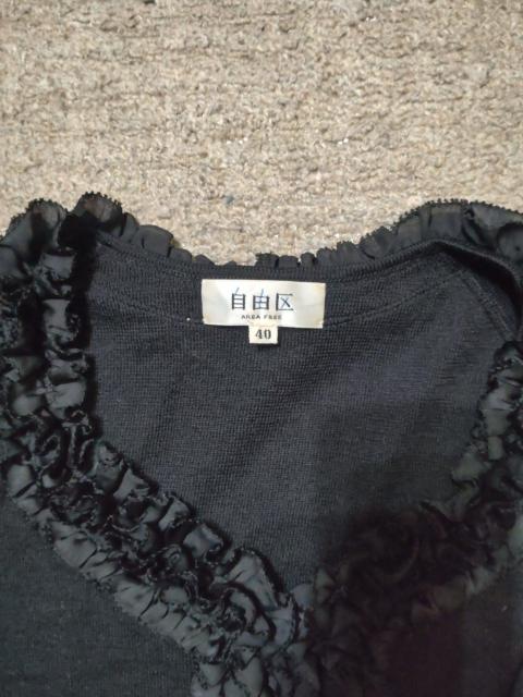 自由区 黒色ニット 中古 < 女性ファッション 自由区 黒色ニット 中古 < 女性ファッションの