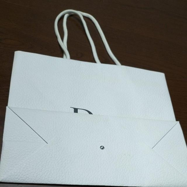 Dior ショップ袋 23×27×11.5 < 女性ファッション  Dior ショップ袋 23×27×11.5 < 女性ファッションの