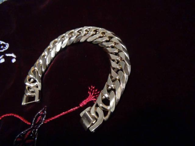 ブレスレット ダブル喜平 金色ステンレス めちや太 6面カット 中折れクリップ式!。 < 男性アクセサリー/時計  ブレスレット ダブル喜平 金色ステンレス めちや太 6面カット 中折れクリップ式!。 < 男性アクセサリー/時計の