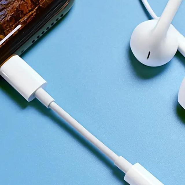 �y�����g�p�i���zUSB Type C - 3.5mm�w�b�h�z���W���b�N�A�_�v�^�[ �� �Ɠd/AV�� 