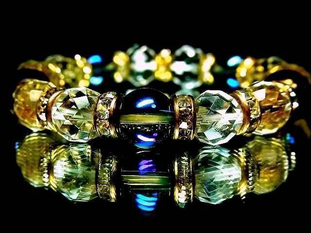 煌びやか天然石アクアオーラブルー・64面カット水晶AAA豪華絢爛 < 女性アクセサリー/時計  煌びやか天然石アクアオーラブルー・64面カット水晶AAA豪華絢爛  < 女性アクセサリー/時計の