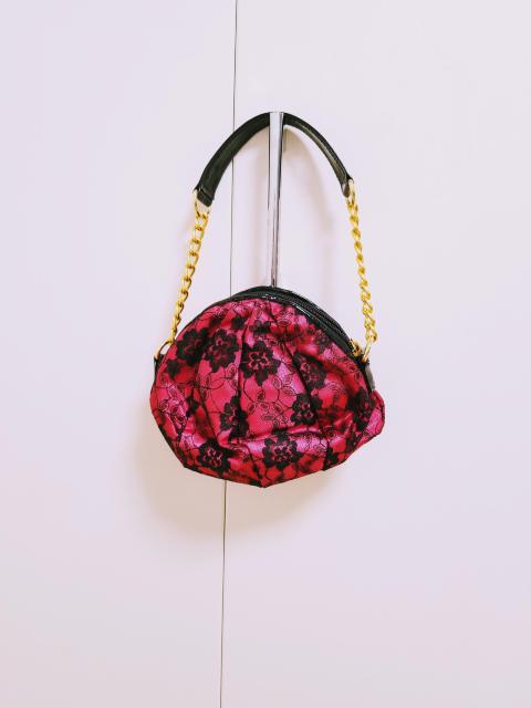 新品 Latina ピンク×黒レース×goldチェーンバッグ < ブランド  新品 Latina ピンク×黒レース×goldチェーンバッグ  < ブランドの