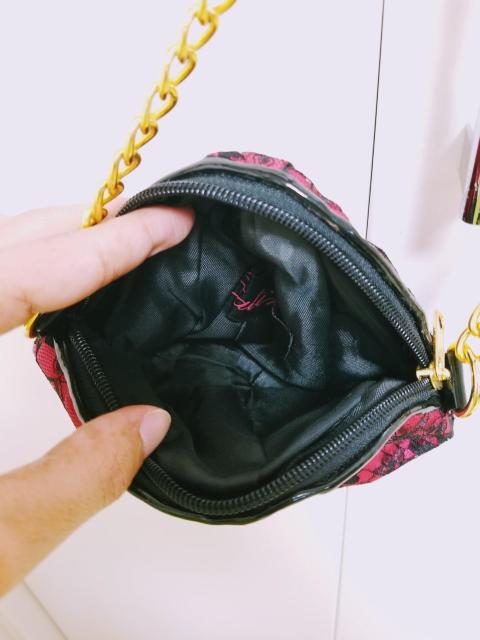 新品 Latina ピンク×黒レース×goldチェーンバッグ < ブランド  新品 Latina ピンク×黒レース×goldチェーンバッグ < ブランドの