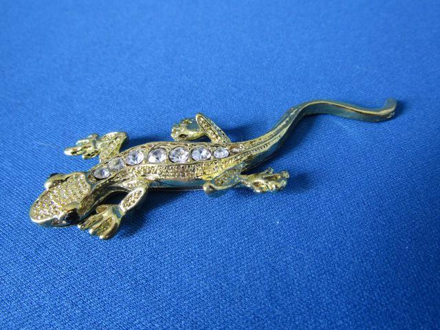 ●Gecko ゲッコー 豪華ラインストーン GOLD メタル製 エンブレム! < 自動車/バイク ●Gecko ゲッコー 豪華ラインストーン GOLD メタル製 エンブレム! < 自動車/バイク