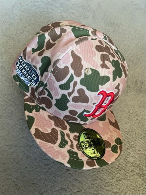 NEW ERA ニューエラ ボストンレッドソックス ダックカモ 59FIFTY 2004 ワールドシリーズパッチ 58.7cm新品 < ブランド  NEW ERA ニューエラ ボストンレッドソックス ダックカモ 59FIFTY 2004 ワールドシリーズパッチ 58.7cm新品 < ブランドの