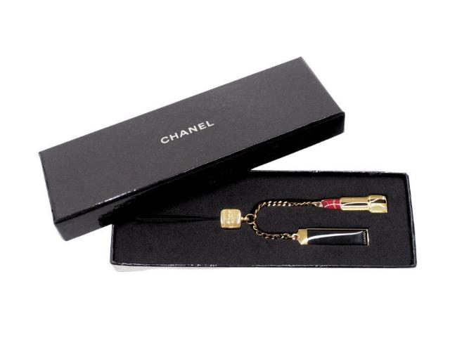 シャネル ノベルティ ストラップ キーホルダー 2006 口紅 CLICK ルージュ アリュール CHANEL【正規品】 < ブランド  シャネル ノベルティ ストラップ キーホルダー 2006 口紅 CLICK ルージュ アリュール CHANEL【正規品】 < ブランドの