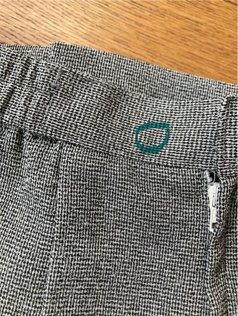 2040.未使用☆ひざ下スカート☆グレー系☆サイズL程度☆難あり < 女性ファッション 2040.未使用☆ひざ下スカート☆グレー系☆サイズL程度☆難あり < 女性ファッションの