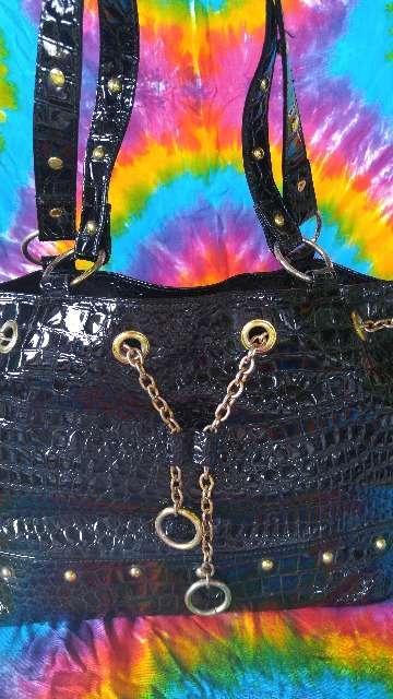 Cool!エナメルクロコ型押し&ゴールドチェーントートバッグ < 女性ファッション Cool!エナメルクロコ型押し&ゴールドチェーントートバッグ < 女性ファッションの