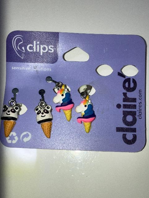 クレアーズのイヤリング 2つ < ブランド クレアーズのイヤリング 2つ < ブランドの