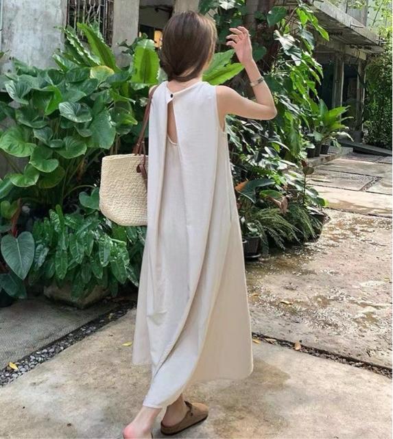 ノースリーブ フレアワンピース ロング丈 背中開き ベージュ系 大きいサイズ < 女性ファッション ノースリーブ フレアワンピース ロング丈 背中開き ベージュ系 大きいサイズ < 女性ファッションの