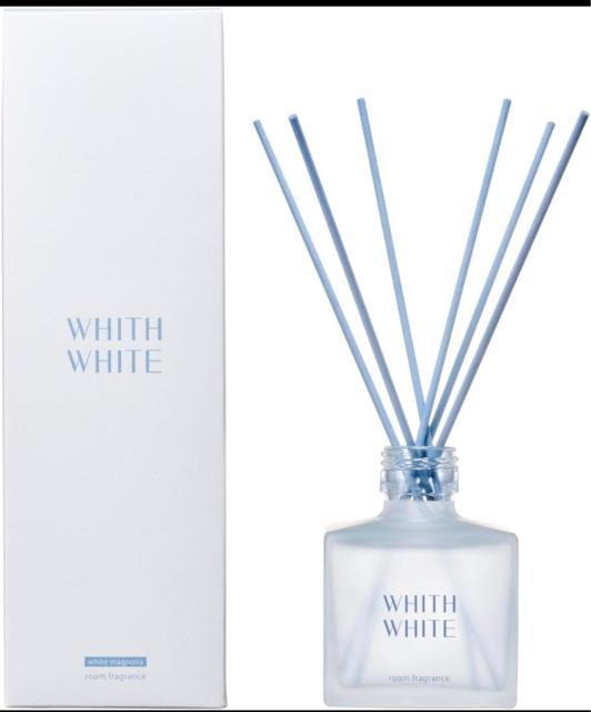 【新品未使用】フィスホワイト ルームフレグランス 200ml 約2.5ヶ月分 リードディフュー < インテリア/ライフ  【新品未使用】フィスホワイト ルームフレグランス 200ml 約2.5ヶ月分 リードディフュー  < インテリア/ライフの