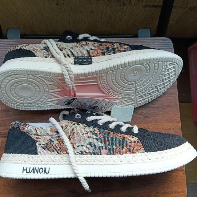 新品 27cm メンズ スニーカー シューズ ブラック 靴 カジュアル 軽量 < 男性ファッション 新品 27cm メンズ スニーカー シューズ ブラック 靴 カジュアル 軽量 < 男性ファッションの