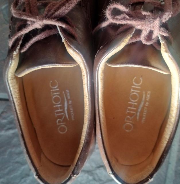 アシックス ペダラ レディース ウォーキングシューズ 23cm EE 茶レザー < 女性ファッション アシックス ペダラ レディース ウォーキングシューズ 23cm EE 茶レザー < 女性ファッションの