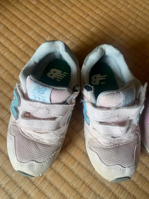 ニューバランススニーカー2足 < キッズ/ベビー ニューバランススニーカー2足 < キッズ/ベビーの