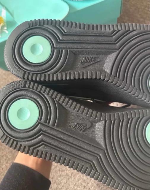 �e�B�t�@�j�[ �G�A�t�H�[�X �� �j���t�@�b�V������ 