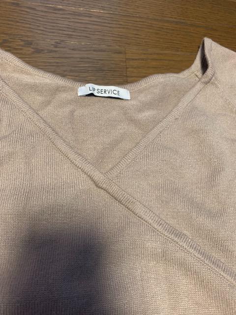 LIP SERVICE☆ベルト付☆ニットひざ丈ワンピ☆グレージュ☆M☆美品 < ブランド LIP SERVICE☆ベルト付☆ニットひざ丈ワンピ☆グレージュ☆M☆美品 < ブランドの