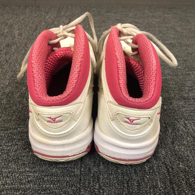 即決 MIZUNO ミズノ WAVE DIVERSE LG2 スニーカー 23.5cm < ブランド  即決 MIZUNO ミズノ WAVE DIVERSE LG2 スニーカー 23.5cm < ブランドの