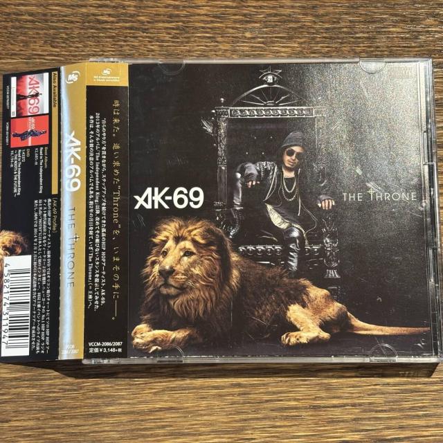 yAK-69zTHE TRONE (DVDt)   CD/DVD/rfI 