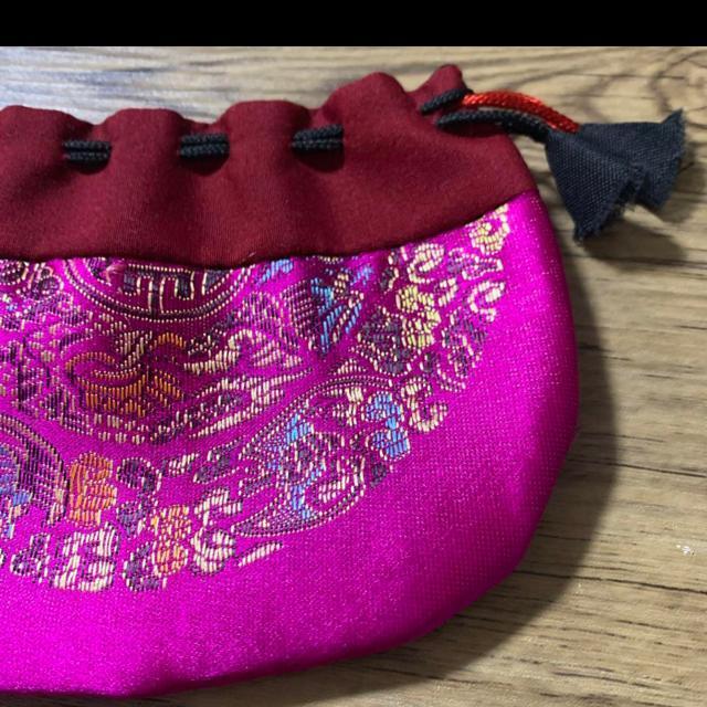 アジアン★カラフル刺繍☆デザイン☆ミニ巾着 < 女性ファッション  アジアン★カラフル刺繍☆デザイン☆ミニ巾着 < 女性ファッションの