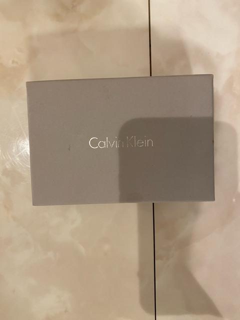 (�V�i���g�p) Calvin Klein �J���o���N���C�� �L�[�P�[�X �� �u�����h�� 