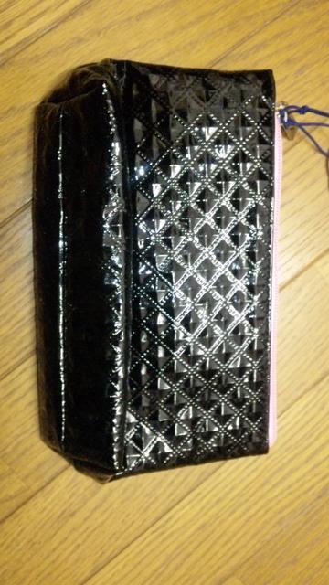 kitsonLbg\S|[`BLACK~PNKVi^Ot  uh 