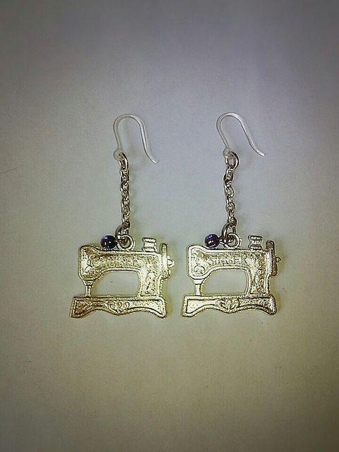 Silverミシンチャーム&チェコアメジスト樹脂フック☆ < 女性アクセサリー/時計  Silverミシンチャーム&チェコアメジスト樹脂フック☆ < 女性アクセサリー/時計の