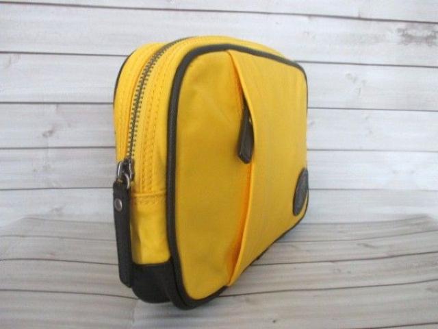 ☆バーバリーブラックレーベル クラッチバッグ/ポーチ☆新品 < ブランド ☆バーバリーブラックレーベル クラッチバッグ/ポーチ☆新品 < ブランドの