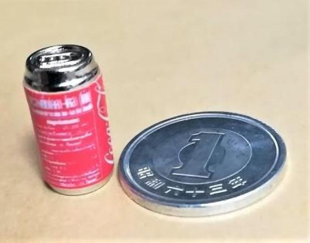 ミニチュア★コカ・コーラ缶★プチサイズ★シルバニアやリカちゃんにピッタリサイズ★ドールハウスに★ < おもちゃ  ミニチュア★コカ・コーラ缶★プチサイズ★シルバニアやリカちゃんにピッタリサイズ★ドールハウスに★ < おもちゃの