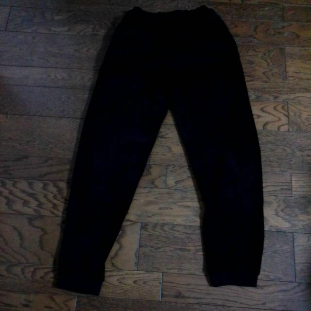 BANANA GROVE 160サイズ 大人Mサイズ 表も裏もボア 黒 左右にポケット 美品 < 女性ファッション  BANANA GROVE 160サイズ 大人Mサイズ 表も裏もボア 黒 左右にポケット 美品 < 女性ファッションの
