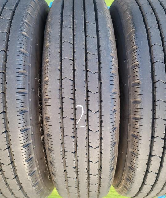 �o���a�I�u���a�X�g�� V-STEEL RIB R202�^�C��15�C���`175/75R15 LT�^�C���̂�4�{�Z�b�gToyota�J�� �� ������/�o�C�N