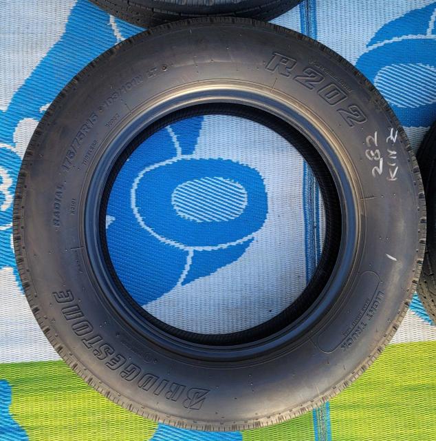 �o���a�I�u���a�X�g�� V-STEEL RIB R202�^�C��15�C���`175/75R15 LT�^�C���̂�4�{�Z�b�gToyota�J�� �� ������/�o�C�N