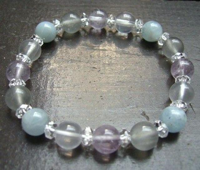 アクアマリンxアメジストxミルキークォーツxスモーキーヘア < 女性アクセサリー/時計 アクアマリンxアメジストxミルキークォーツxスモーキーヘア < 女性アクセサリー/時計の