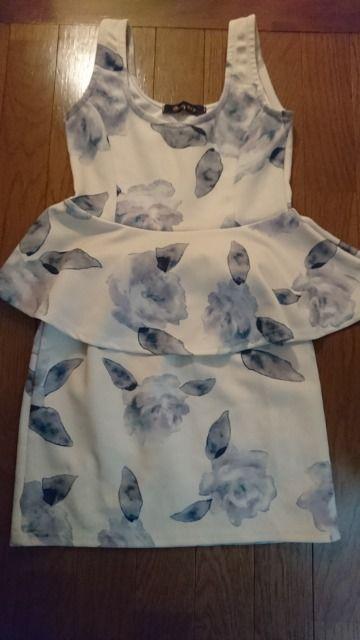 Sneep Dip★花柄ペプラムタンクセットアップ < 女性ファッション  Sneep Dip★花柄ペプラムタンクセットアップ  < 女性ファッションの