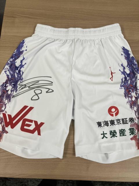 #8 y ɑI bNACX(R) R{jtH[yWHITEz ㉺ZbgiMTCj