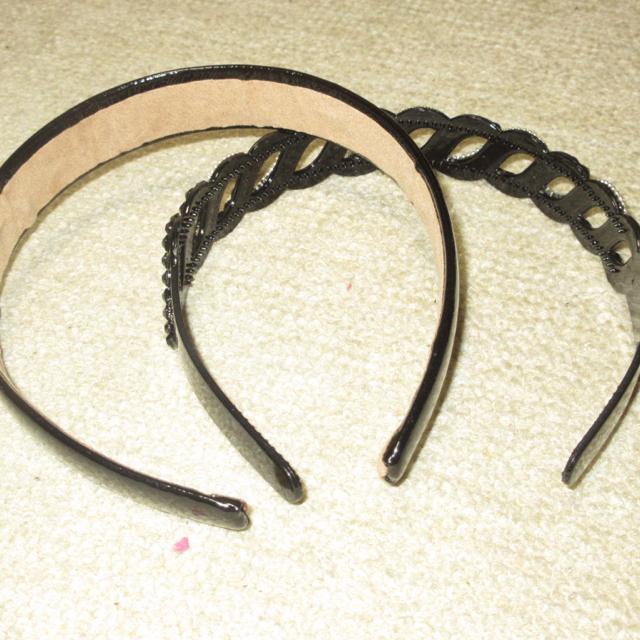未使用☆太カチューシャ2点セット*痛くない(ブラック系) < 女性アクセサリー/時計 未使用☆太カチューシャ2点セット*痛くない(ブラック系) < 女性アクセサリー/時計の