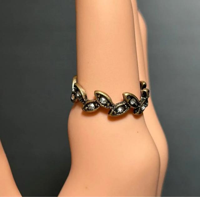 [tfUCzirconiatIVȃfUCł@XeX@J[FS[h@TCY13.5   ANZT[/v 