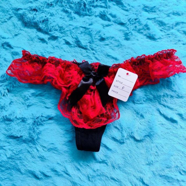 激エロカワッ。。。レースフリルTバック。。。ブラック×レッド。。。パンティー。。。ショーツ。。。 < 女性ファッション  激エロカワッ。。。レースフリルTバック。。。ブラック×レッド。。。パンティー。。。ショーツ。。。  < 女性ファッションの
