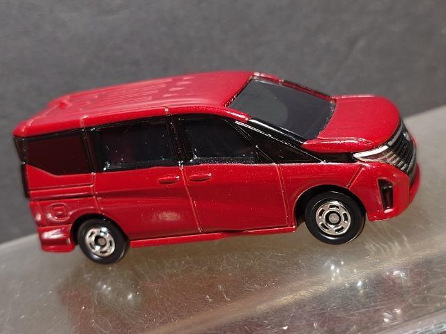 ★初回特別仕様赤箱トミカ94★日産セレナ★ < ホビー ★初回特別仕様赤箱トミカ94★日産セレナ★ < ホビーの